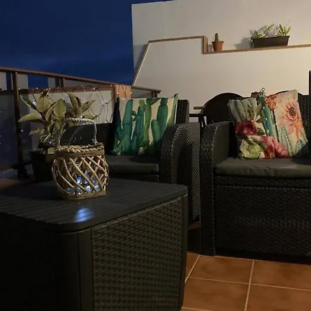 בית נופש Casa Olas *